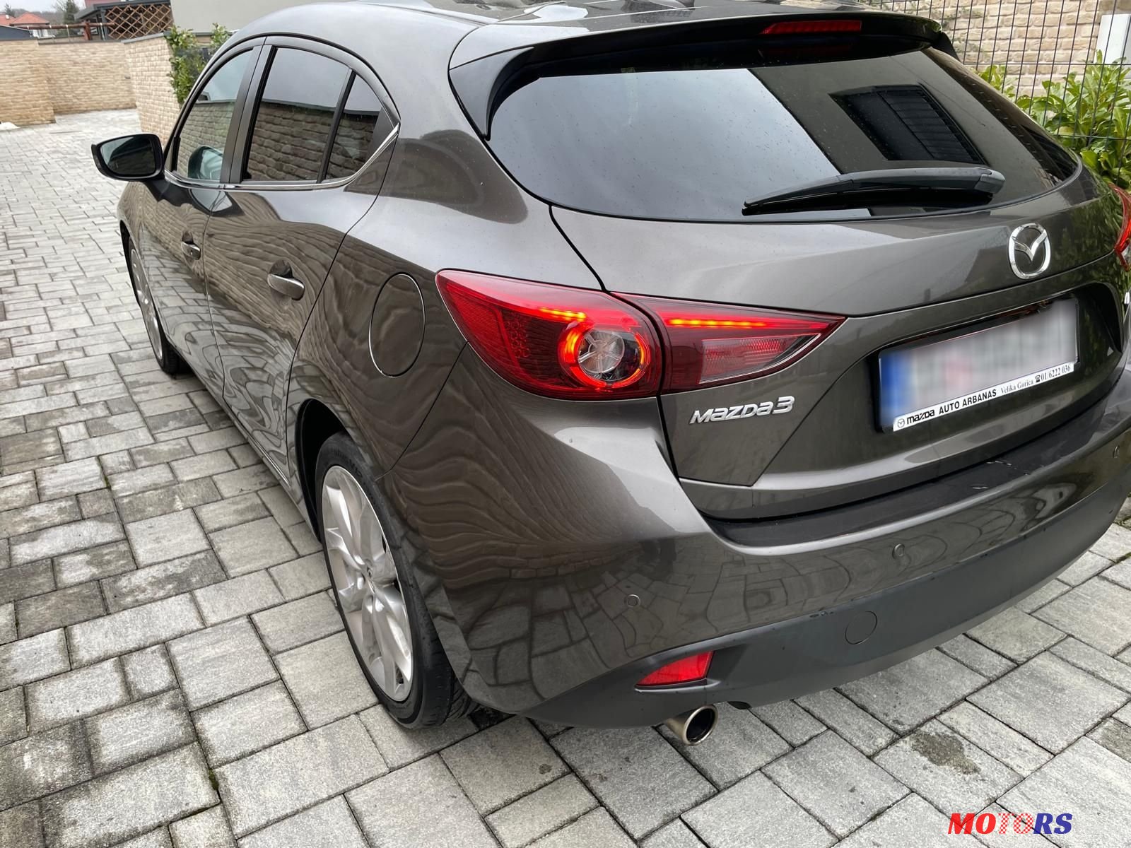 2014' Mazda 3 G100 photo #5