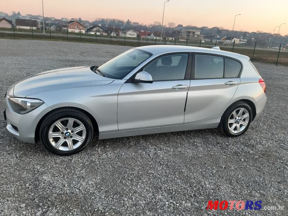 2012' BMW Serija 1 118D photo #5