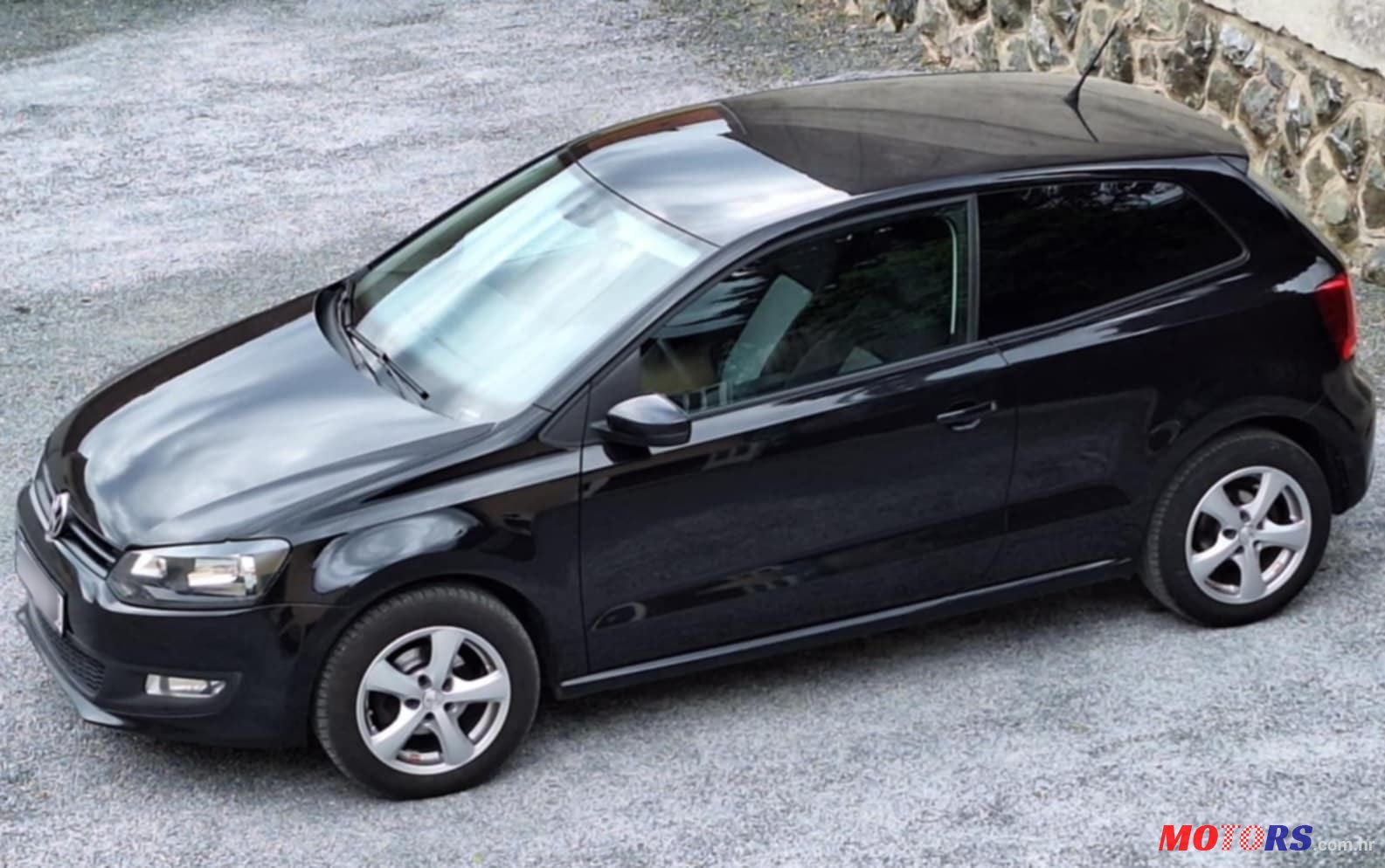 2010' Volkswagen Polo 1,6 Tdi photo #1