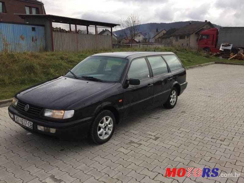 1996' Volkswagen Passat Variant GT TDI photo #3