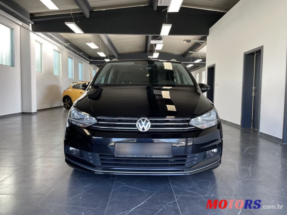 2017' Volkswagen Touran 1,6 Tdi photo #2