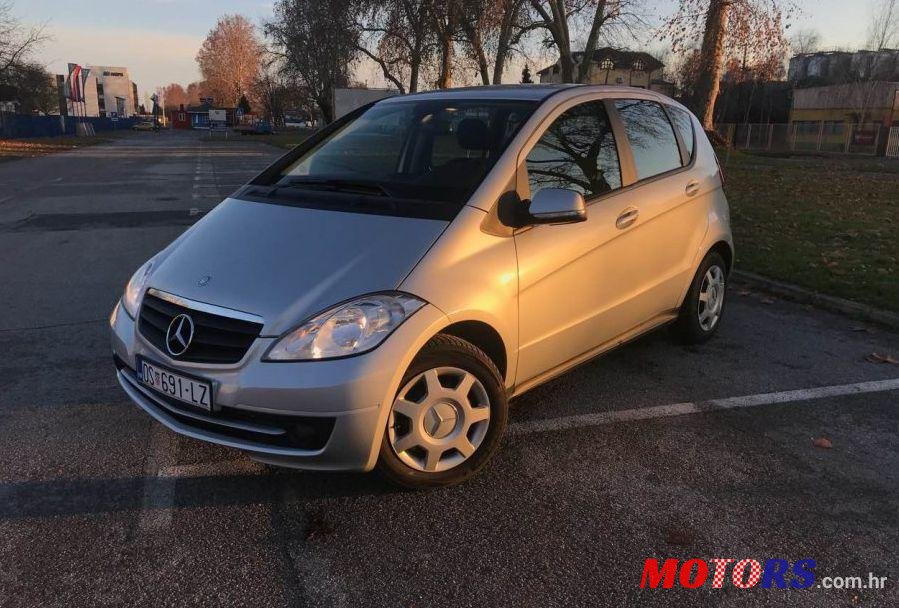 2011' Mercedes-Benz A-Klasa 180 Cdi photo #1