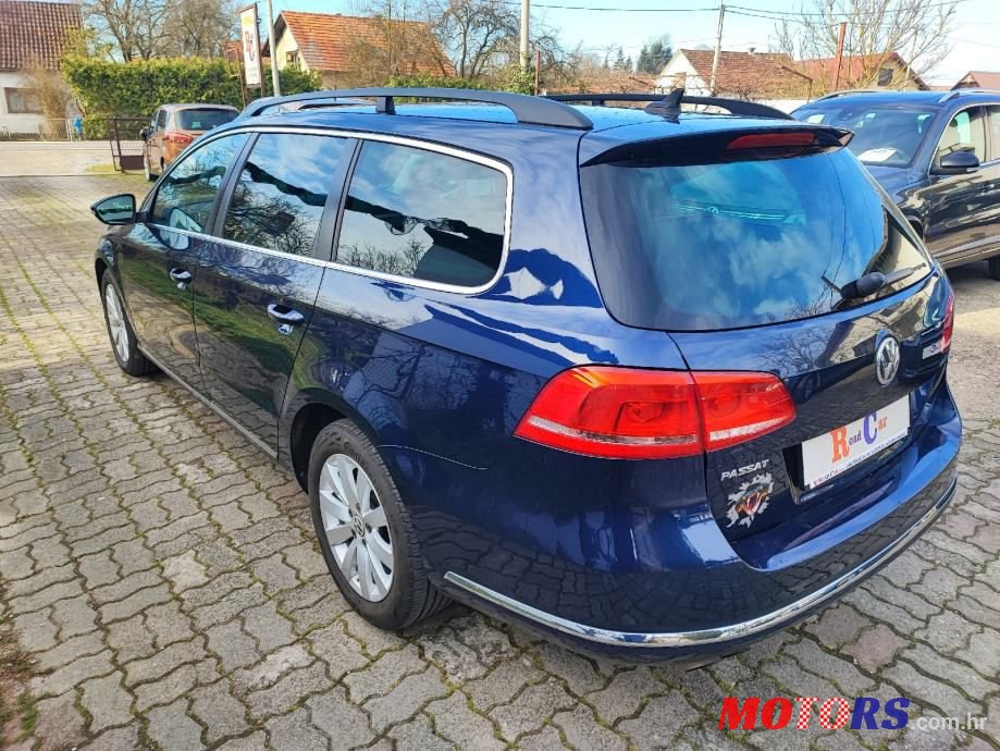 2014' Volkswagen Passat Variant photo #4