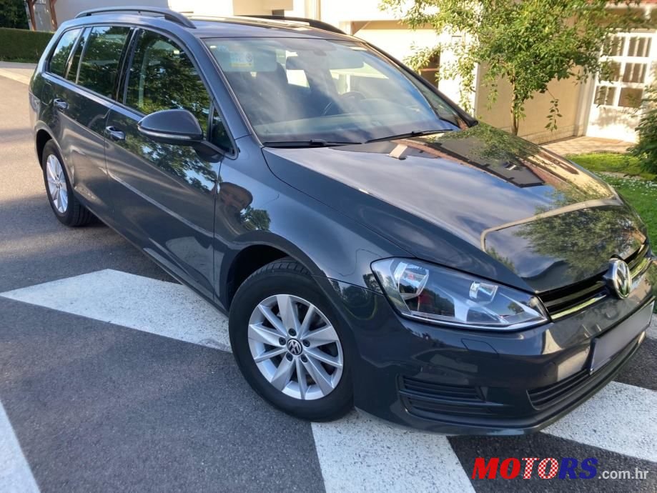 2017' Volkswagen Golf VII Variant photo #1