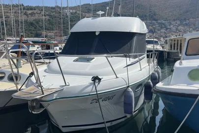 2005' Jeanneau Merry Fisher 805