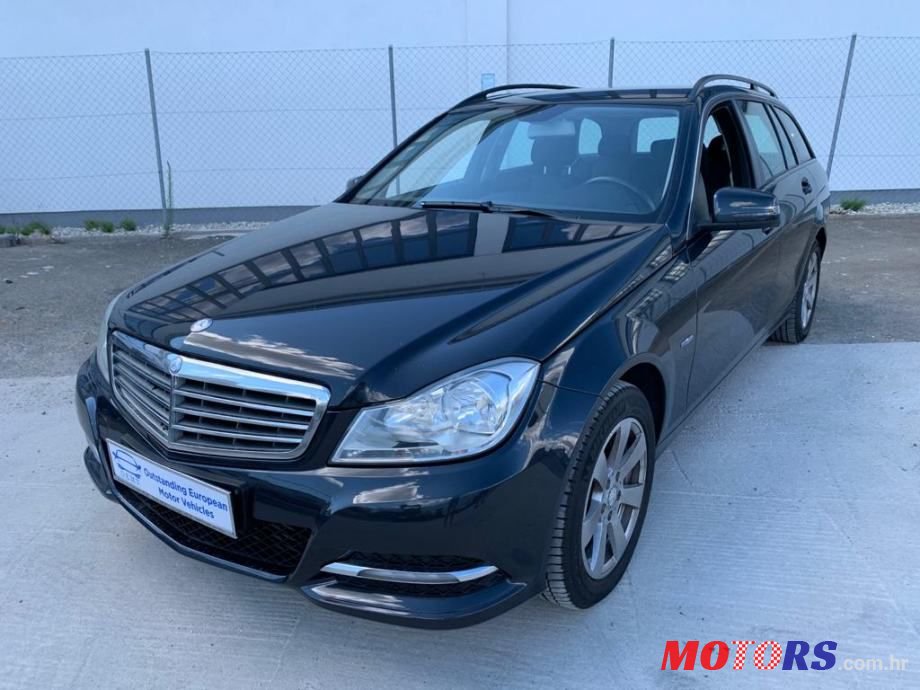 2011' Mercedes-Benz C-Klasa 180 Cdi T photo #1