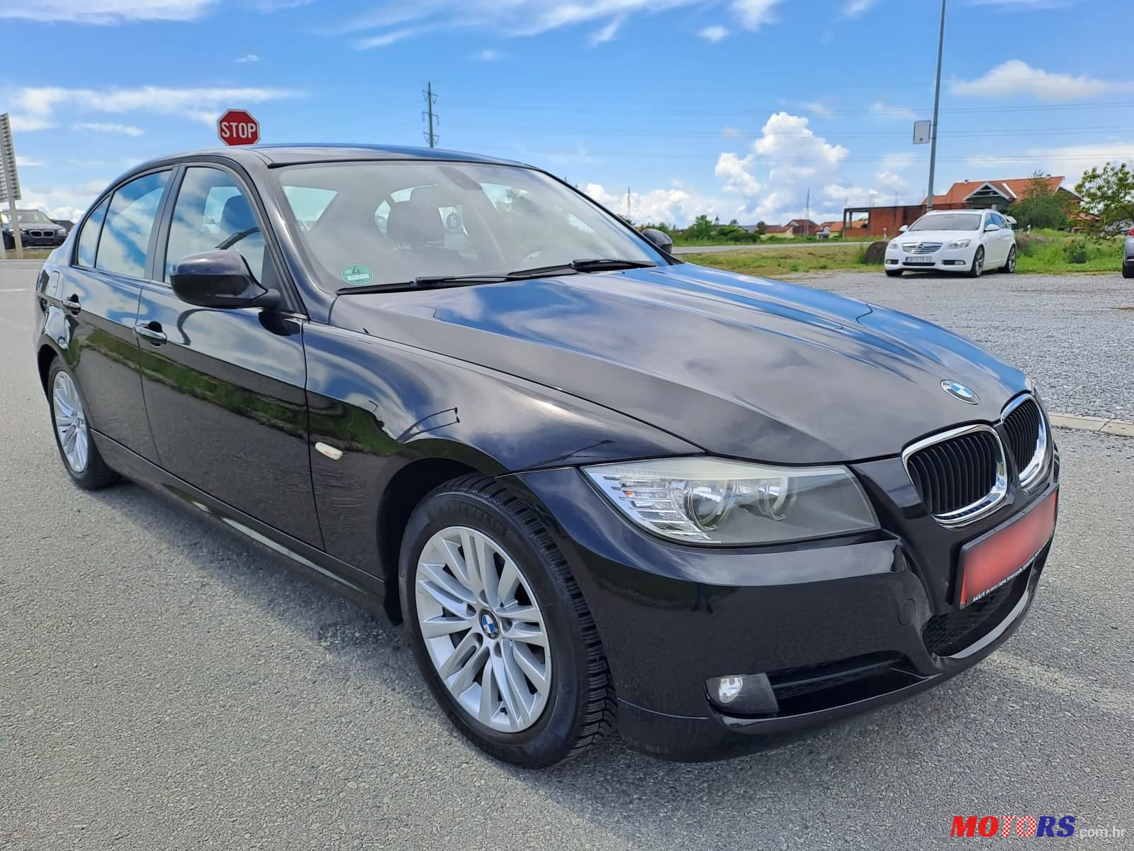 2011' BMW Serija 3 318D photo #4