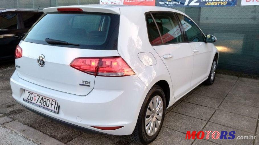 2014' Volkswagen Golf VII 1,6 Tdi Bmt photo #2