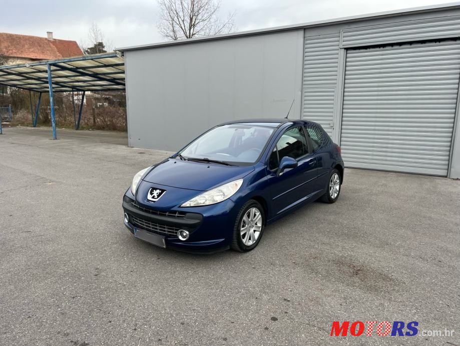 2007' Peugeot 207 1,6 Hdi photo #1