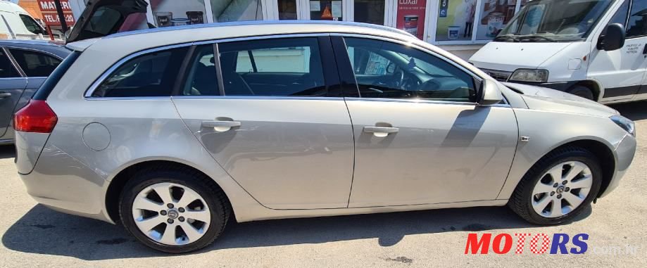 2012' Opel Insignia Karavan photo #6