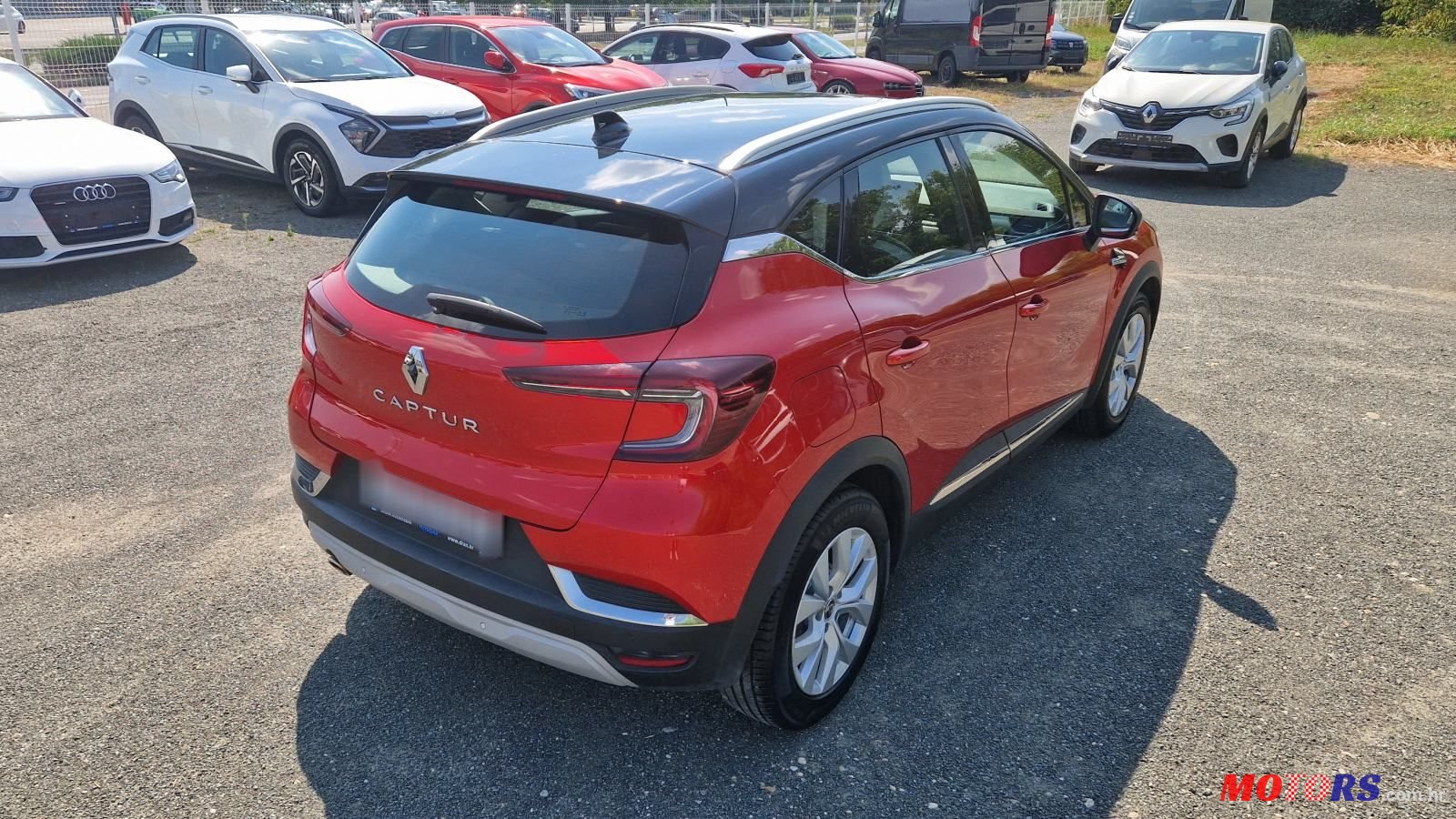 2021' Renault Captur Tce photo #5