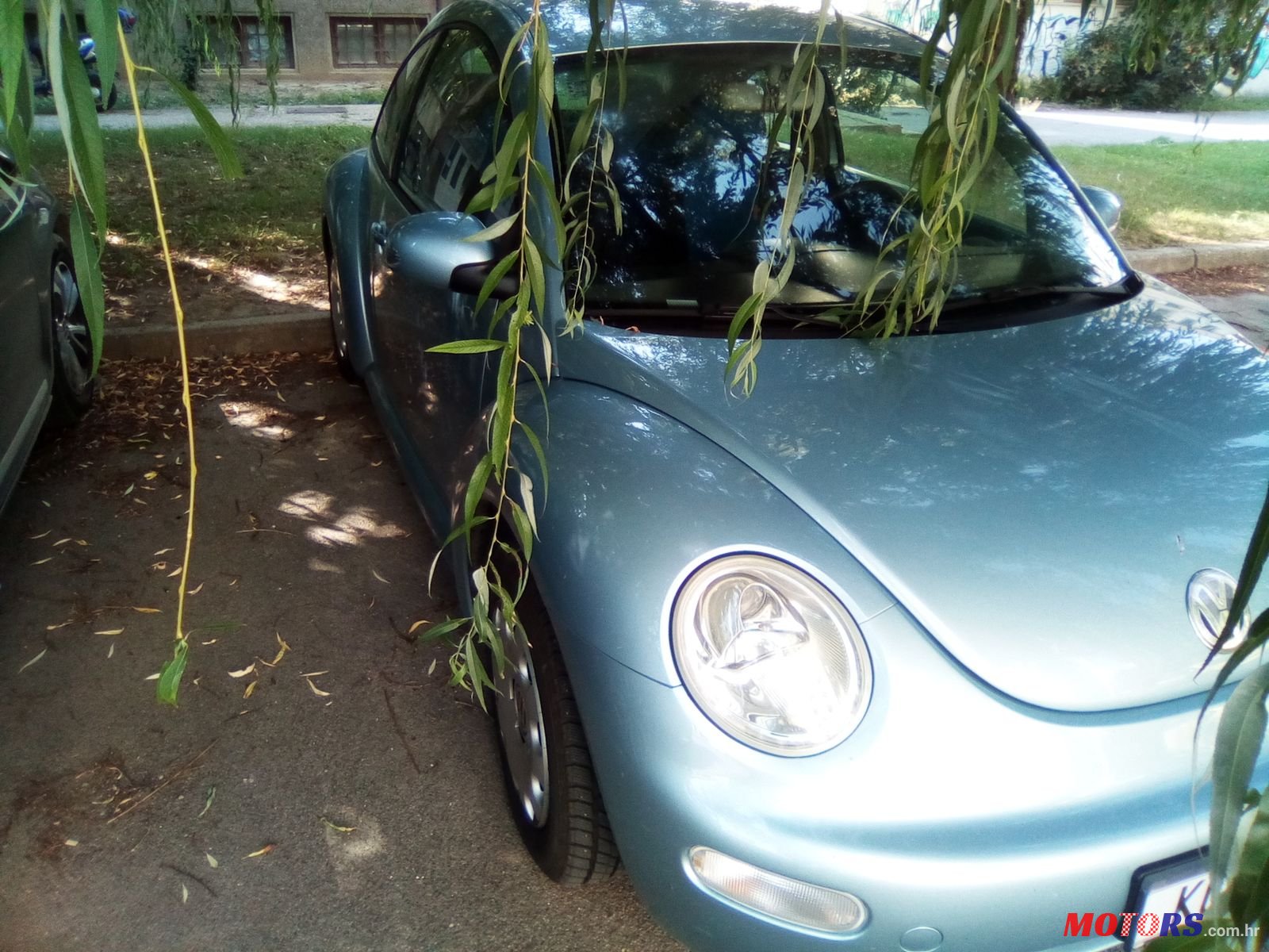 2003' Volkswagen Beetle photo #2