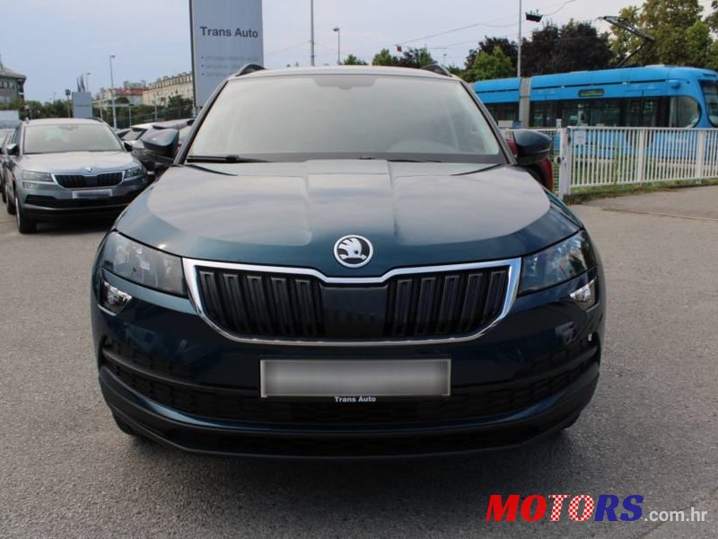 2020' Skoda Karoq 1.0 Tsi photo #2