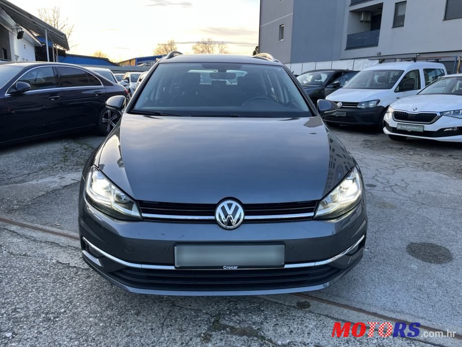 2018' Volkswagen Golf 7 Variant photo #2
