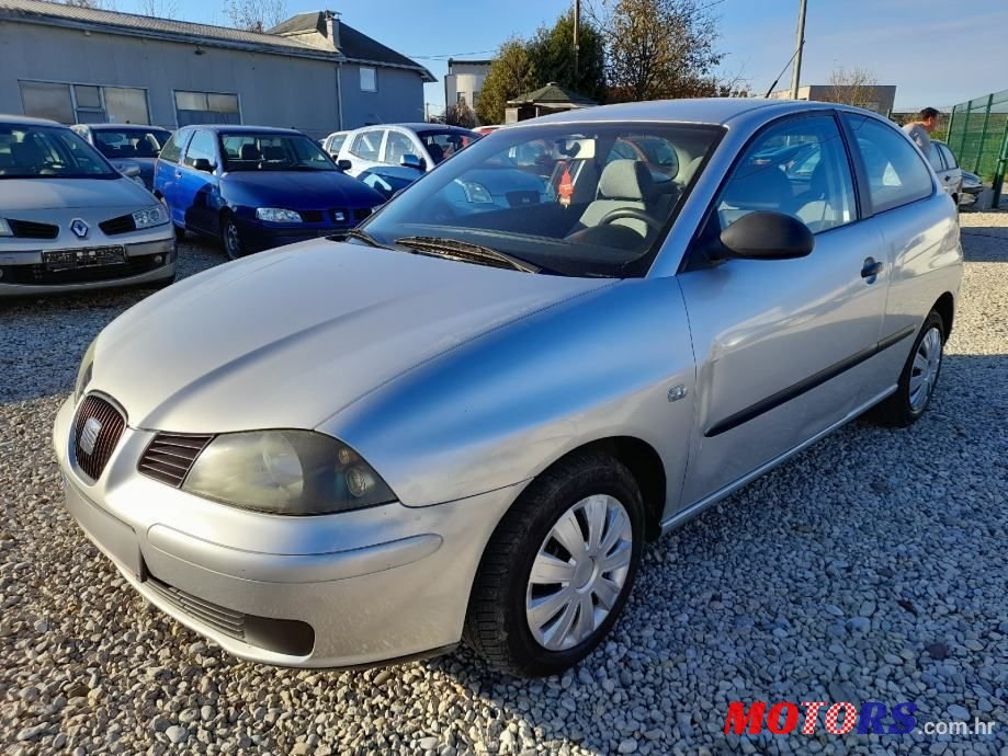 2003' SEAT Ibiza 1,4 16V photo #1