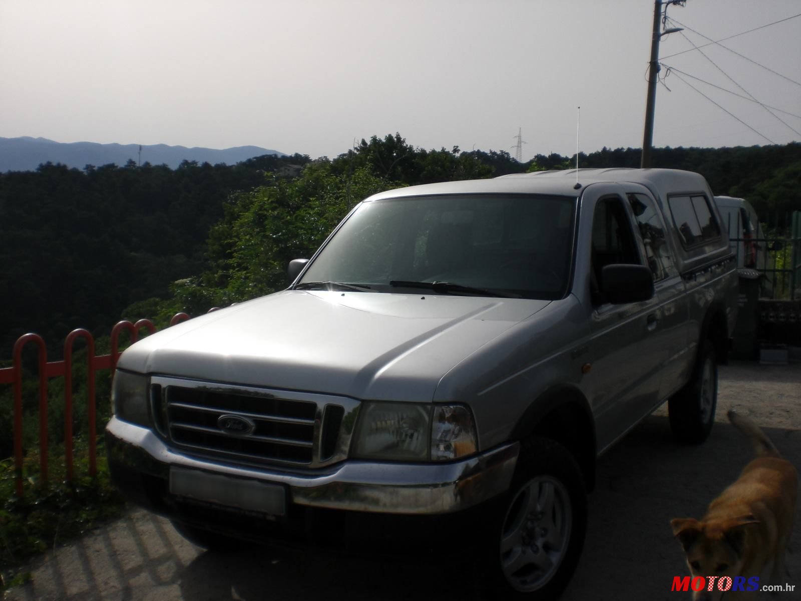 2003' Mazda B-2500 4X4Td photo #6