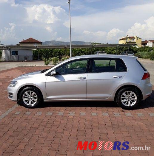 2013' Volkswagen Golf VII 1,6 Tdi Bmt photo #1