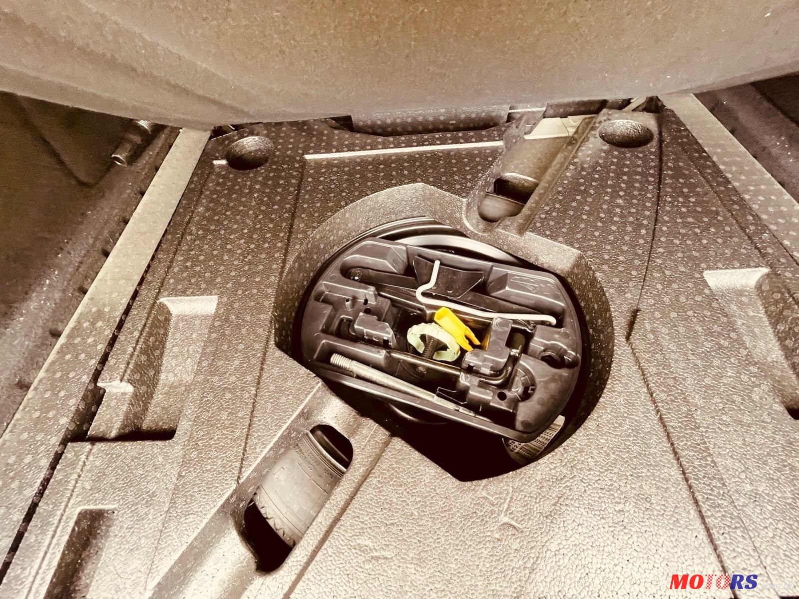 2014' Peugeot 308 Sw photo #3