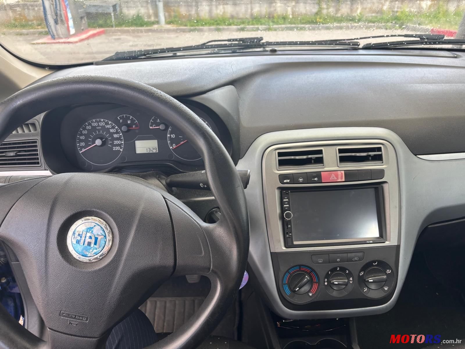2006' Fiat Grande Punto 1,2 8V photo #6