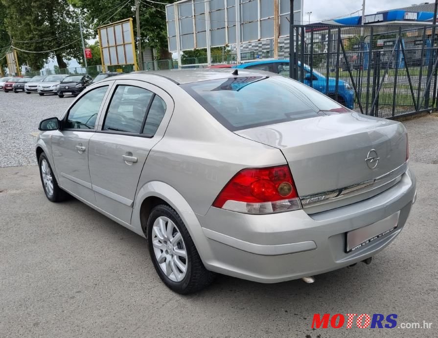 2008' Opel Astra 1,6 photo #5