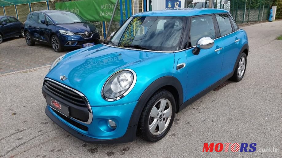 2015' MINI One D photo #3