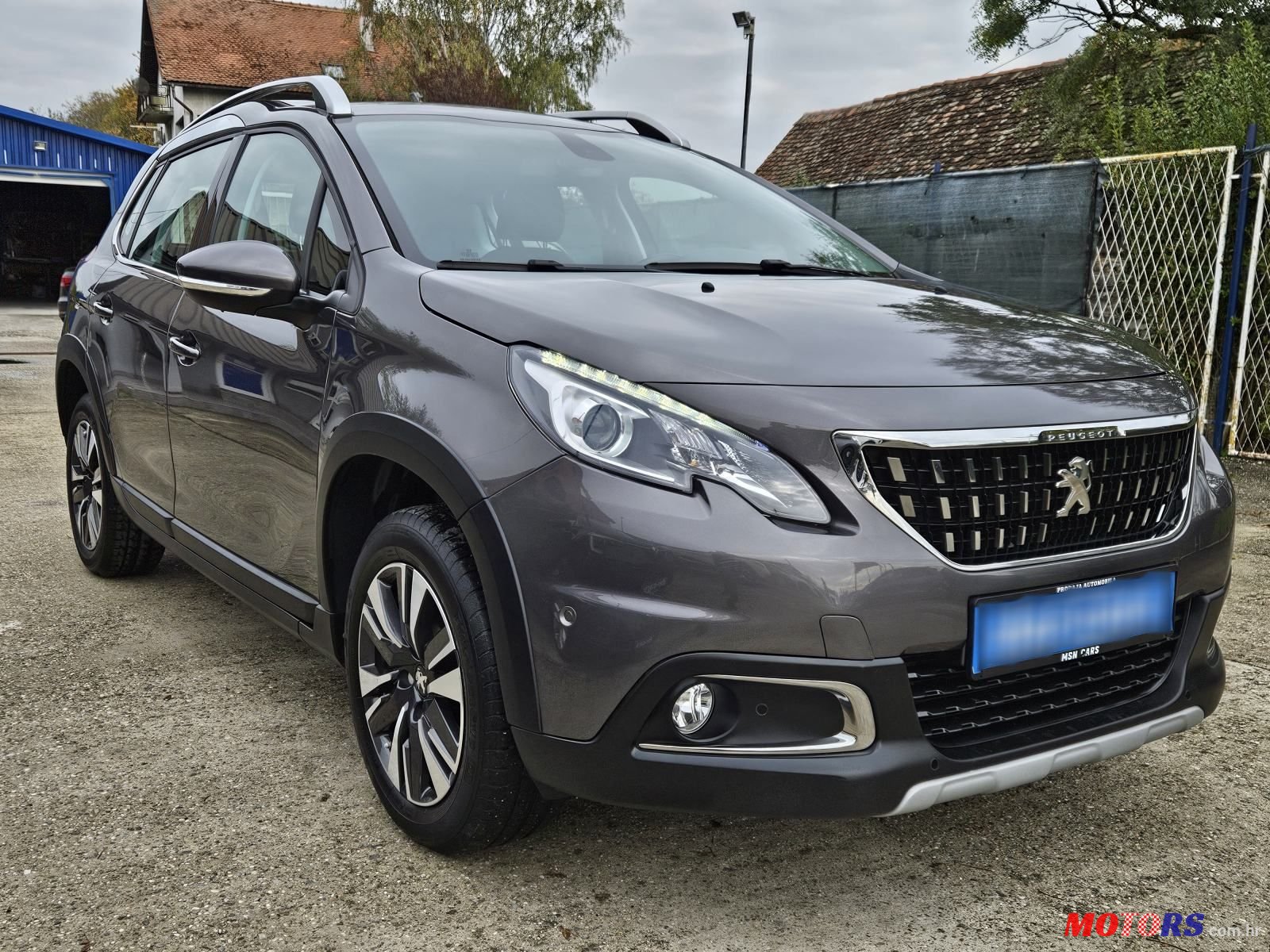 2018' Peugeot 2008 1,2 Puretech photo #1