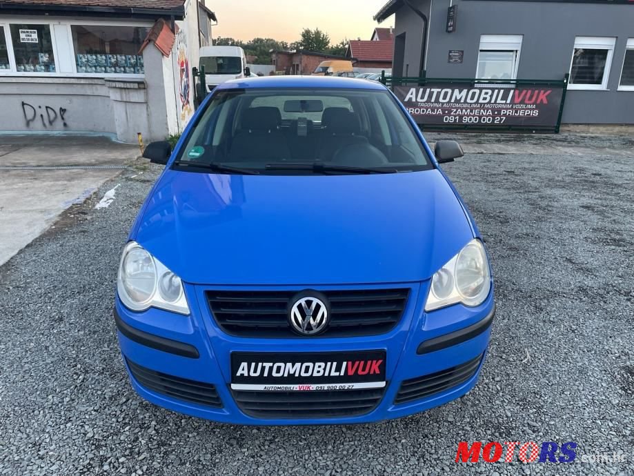 2008' Volkswagen Polo 1,2 photo #2