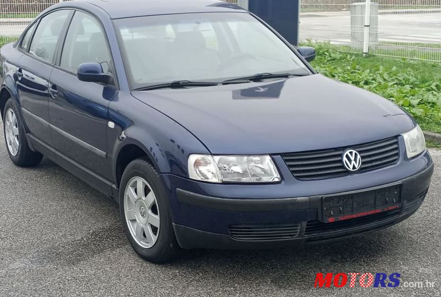 2000' Volkswagen Passat 1,9 Tdi photo #1