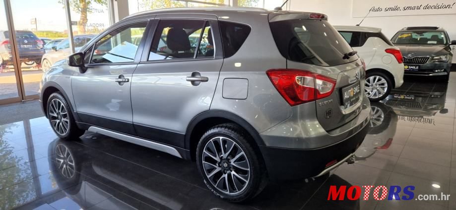 2016' Suzuki Sx4 S-Cross 1,6 photo #2