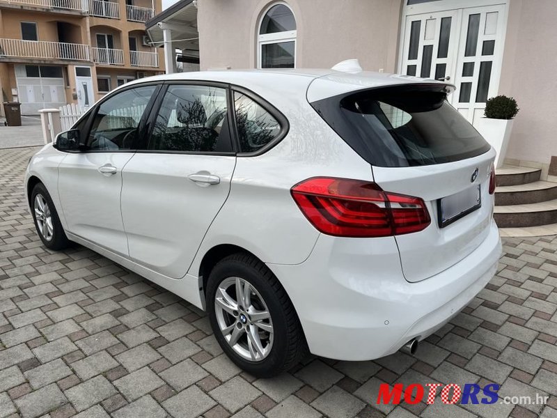 2015' BMW Serija 2 218D photo #3