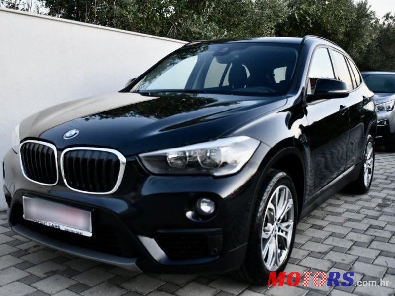 2017' BMW X1 16D photo #3