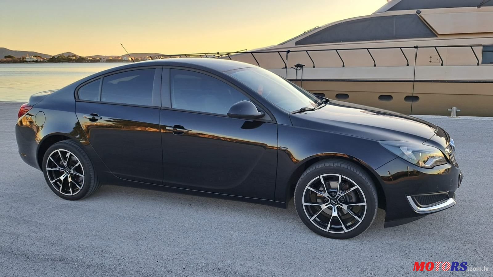 2017' Opel Insignia 1.6 Cdti photo #3