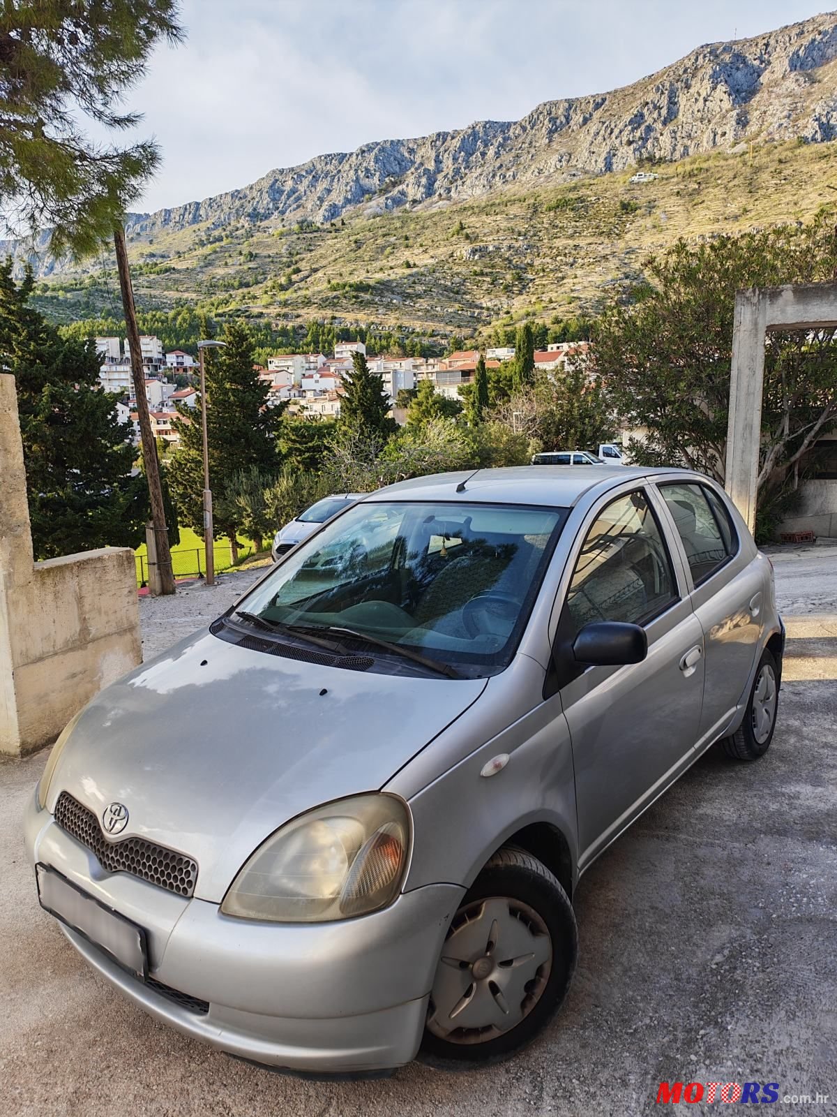 2000' Toyota Yaris 1,0 Vvt-I photo #1
