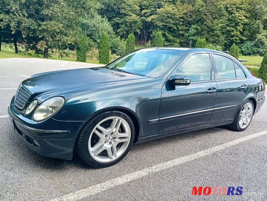 2004' Mercedes-Benz E-Klasa 320 Cdi Classic photo #2