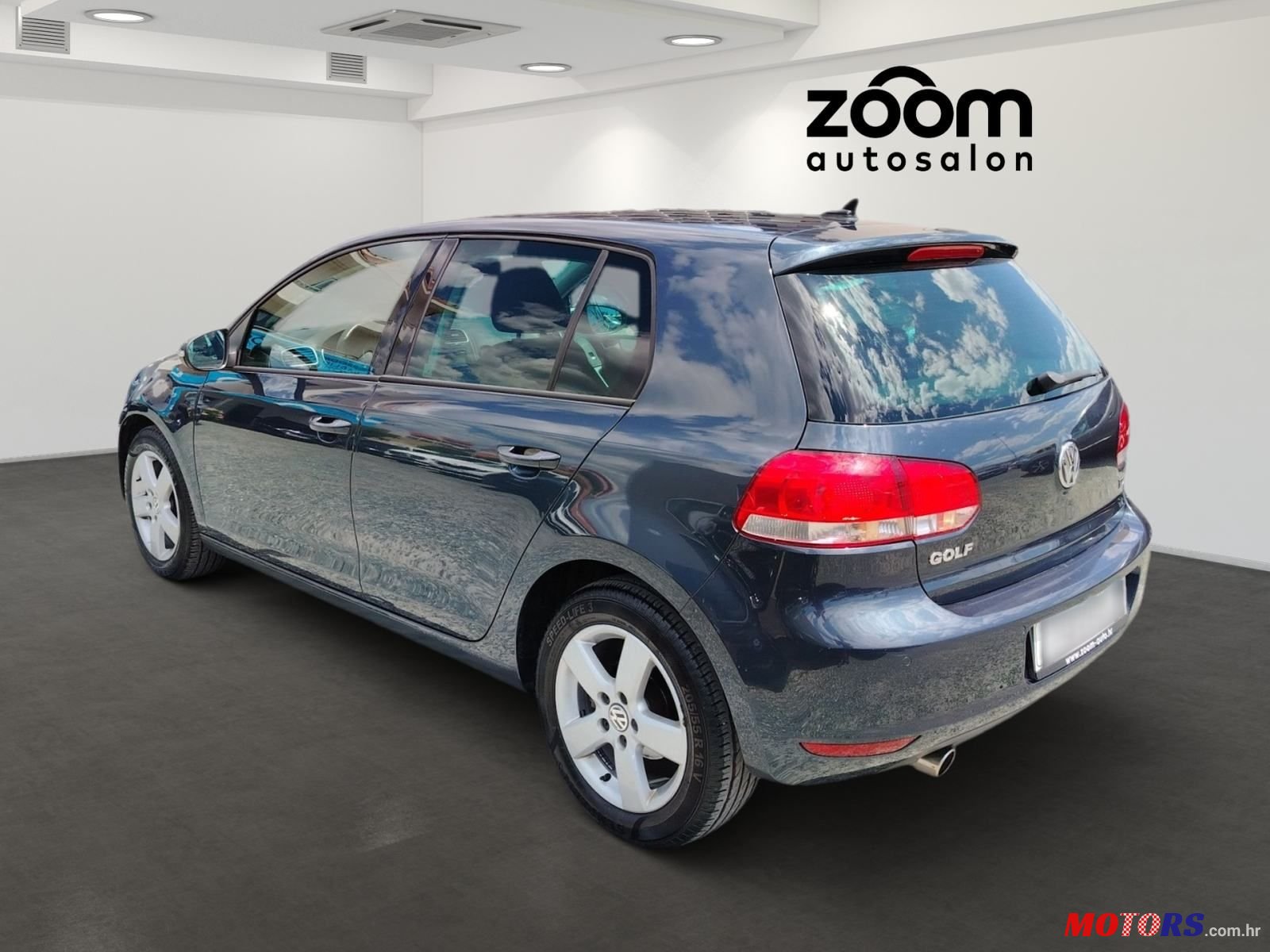 2010' Volkswagen Golf VI 1,6 Tdi photo #4