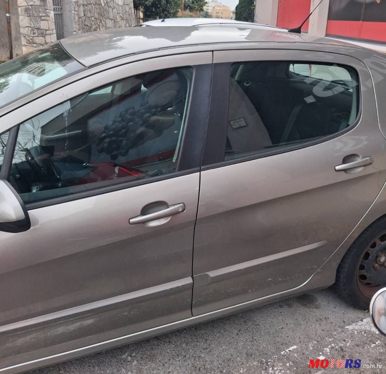 2011' Peugeot 308 1,4 16V Vti photo #5