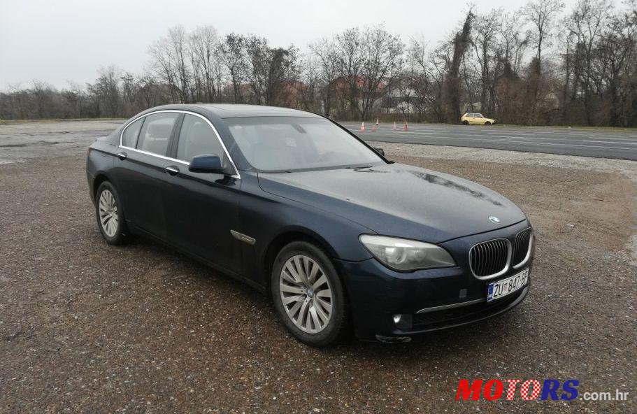 2009' BMW Serija 7 730D photo #1