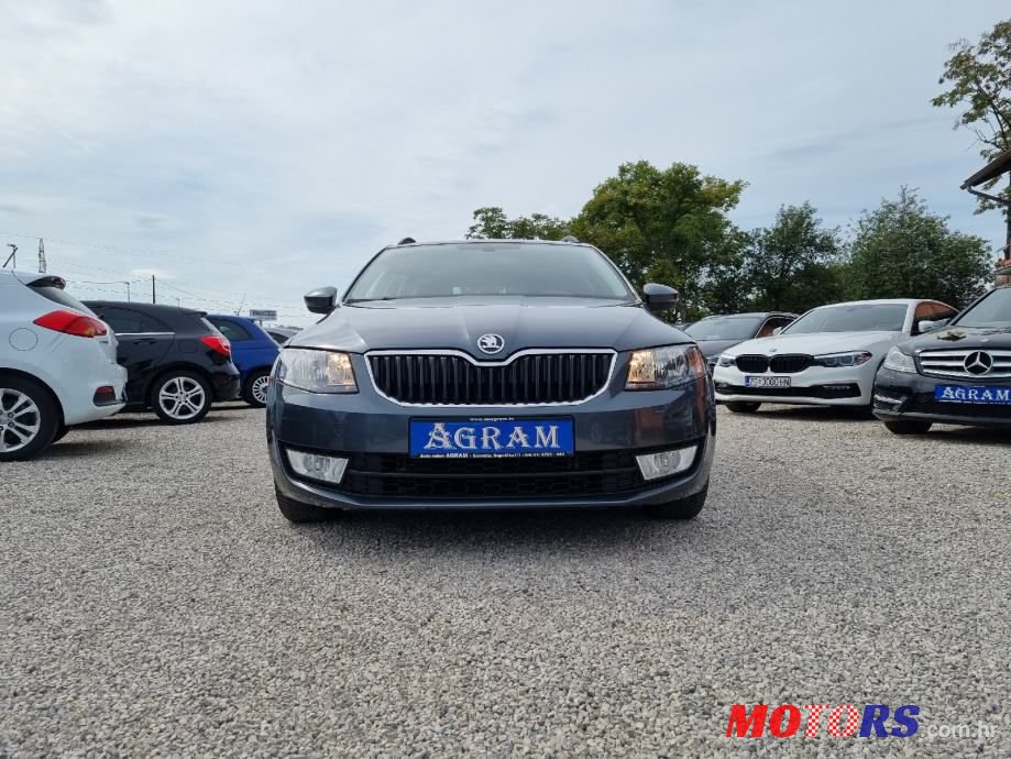 2015' Skoda Octavia Combi photo #3