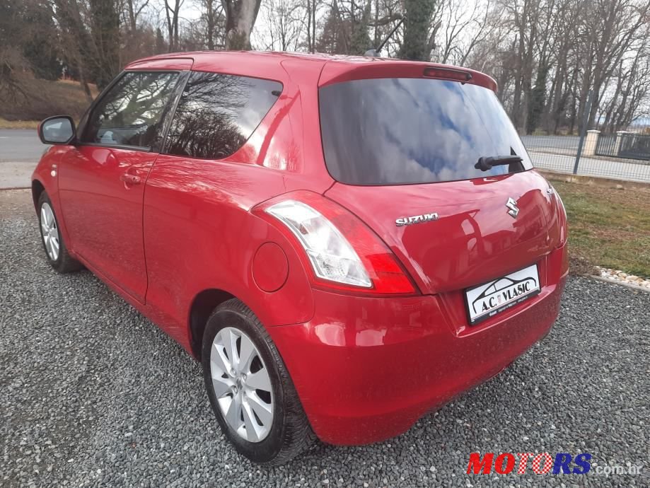 2013' Suzuki Swift 1,3 Glx Ac photo #6