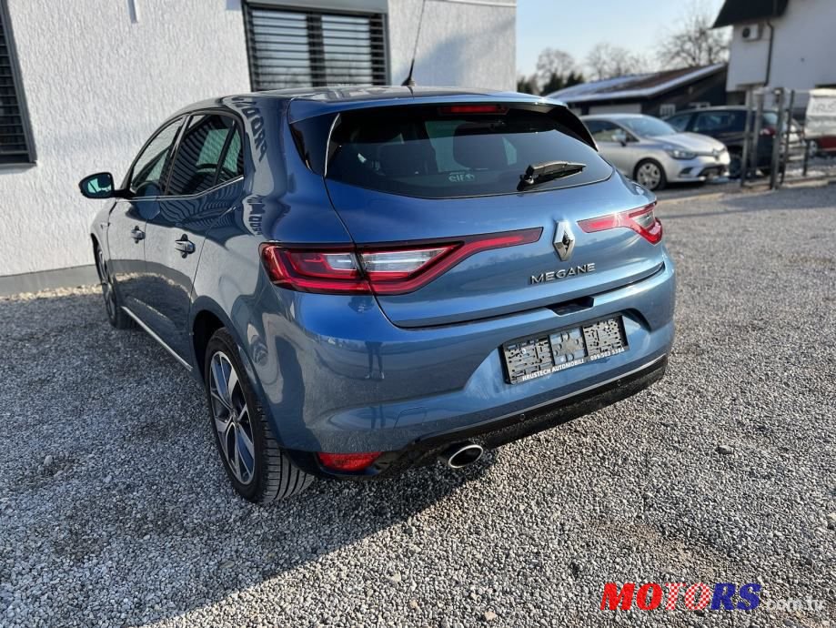 2017' Renault Megane Dci 110 photo #6