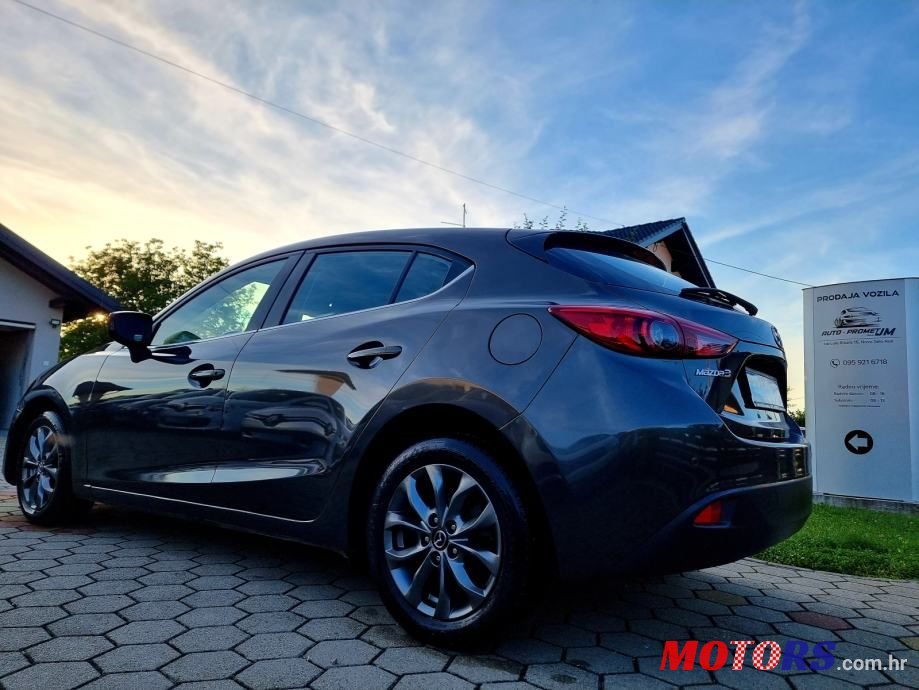 2014' Mazda 3 G100 Challenge photo #6