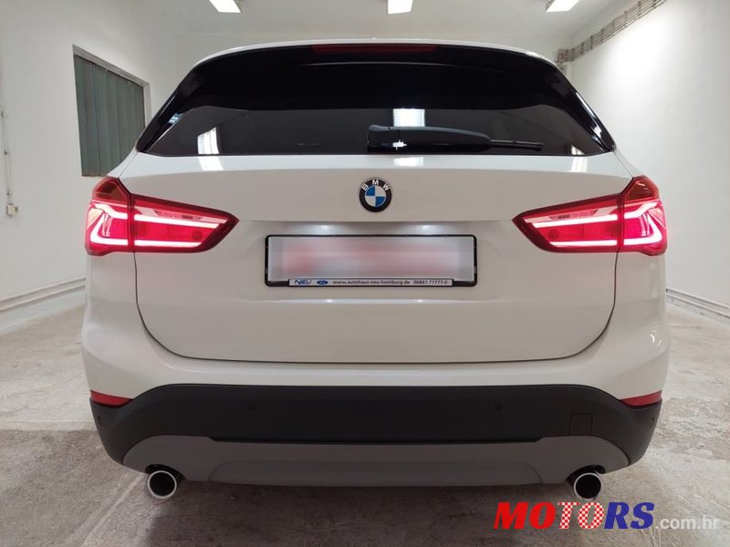 2019' BMW X1 Sdrive18D photo #6