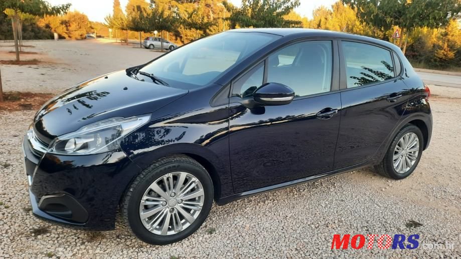 2017' Peugeot 208 photo #2