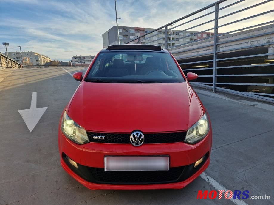 2011' Volkswagen Polo 1,4 Tsi Gti photo #2