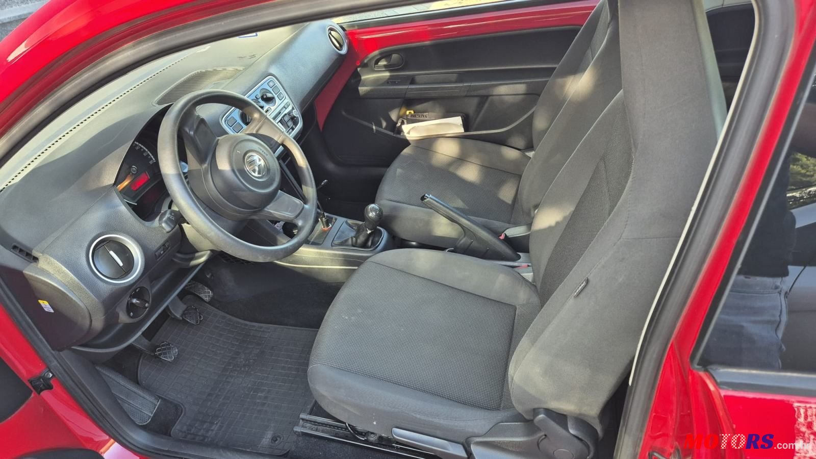 2012' Volkswagen Up! 1,0 Up! photo #5