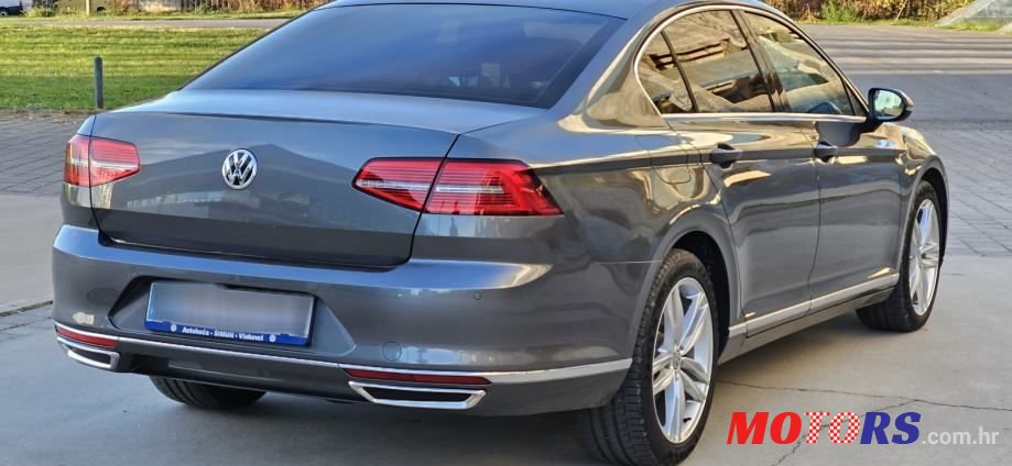 2015' Volkswagen Passat 1,6 Tdi photo #4