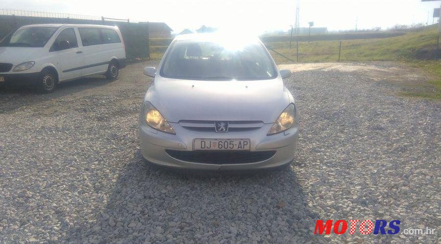 2002' Peugeot 307 2,0 HDi photo #1