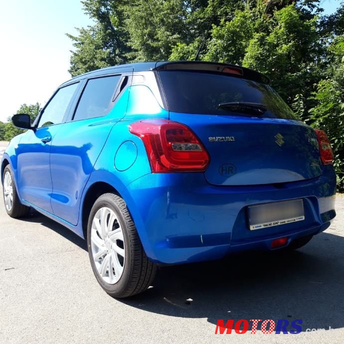 2021' Suzuki Swift 1.2 Hybrid Gl+ photo #3