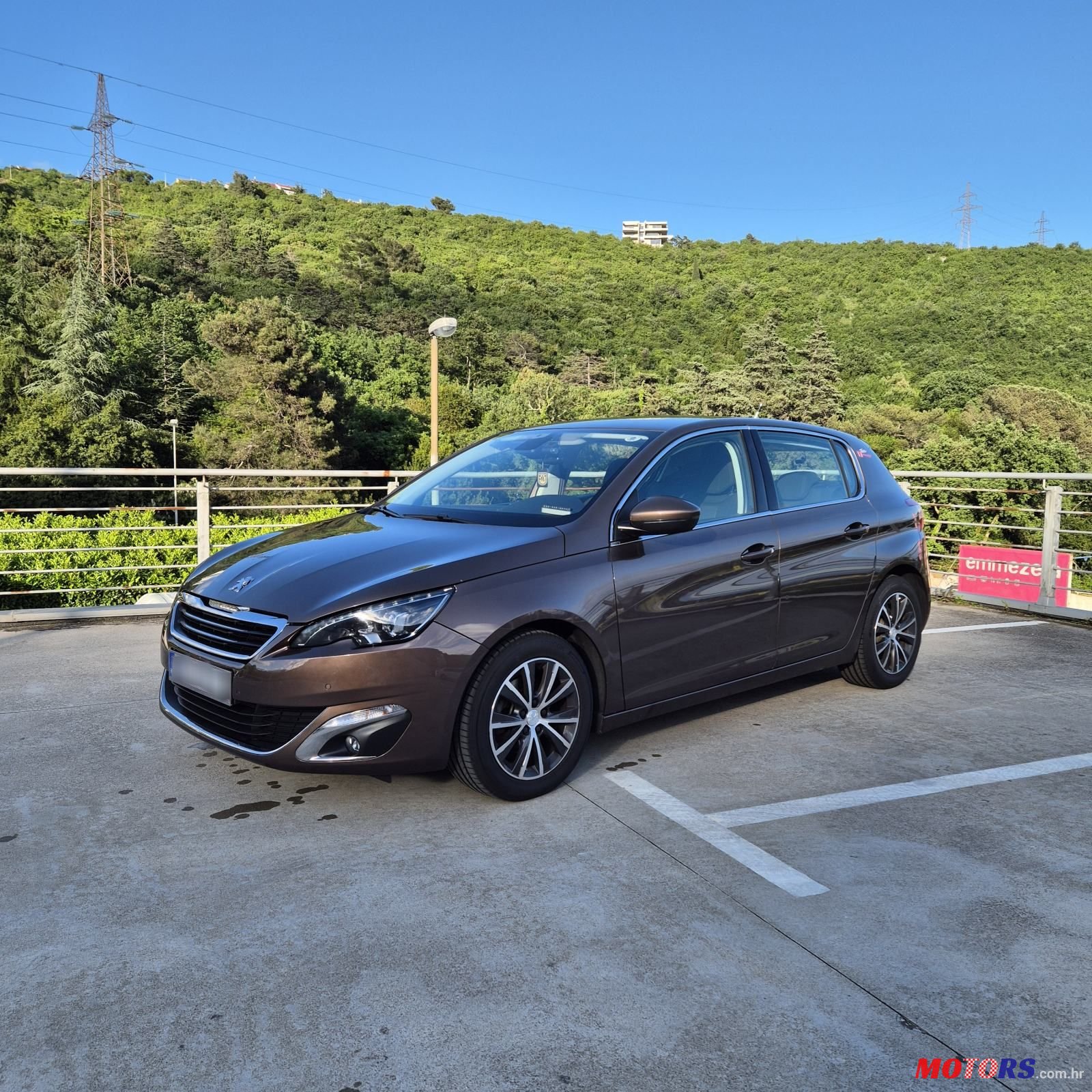2015' Peugeot 308 1,6 Bluehdi photo #3