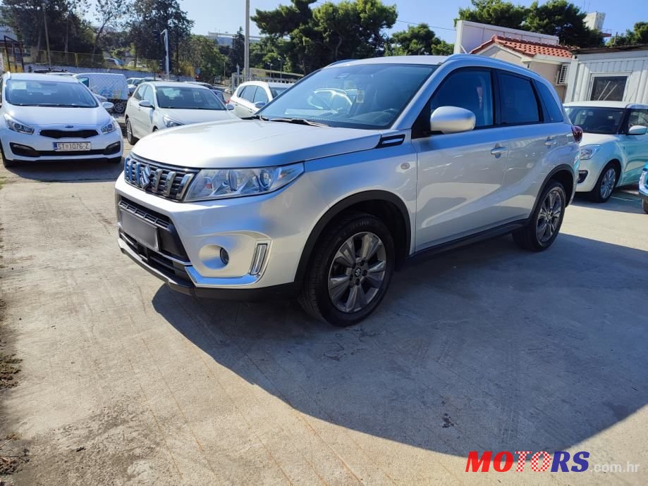 2019' Suzuki Vitara 1,0 photo #2